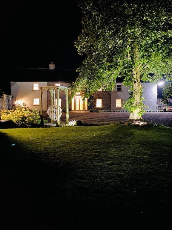 The Granary, Luxuriously Restored Barn On A Farm Villa Thurles Bagian luar foto